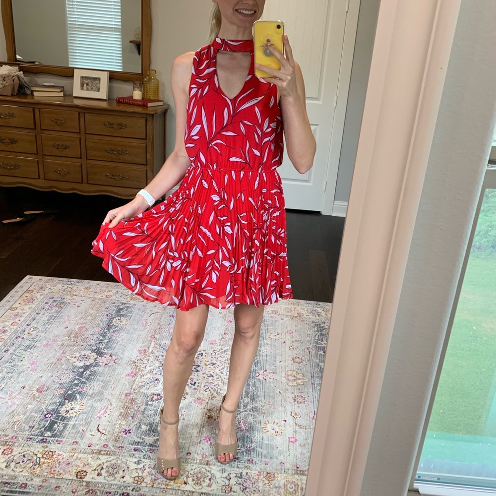 Red swing dress, pleated and low back